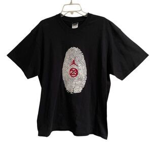 Nike Air Jordan Fingerprint Jumpman Red 23 Men’s L  Retro Logo T Shirt Black